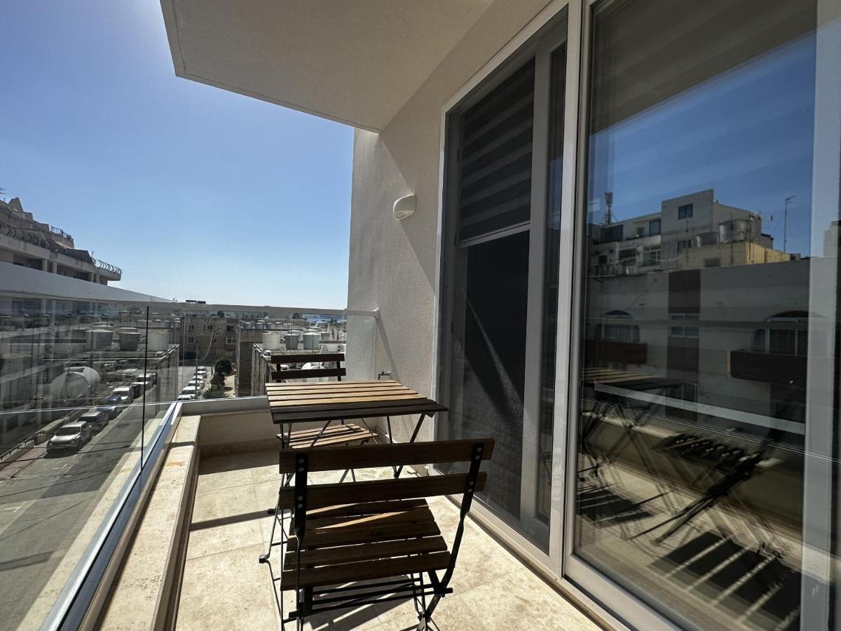 Qawra Holiday Apartment Bahía de San Pablo Exterior foto